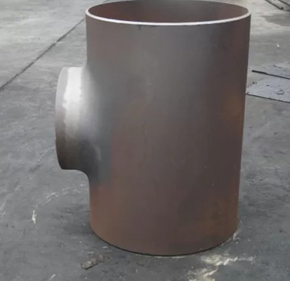 ANSI B16.9 ASTM A234WPB Thép carbon Tee bằng nhau 3'' 5'' 10'' Tee giảm mạ kẽm