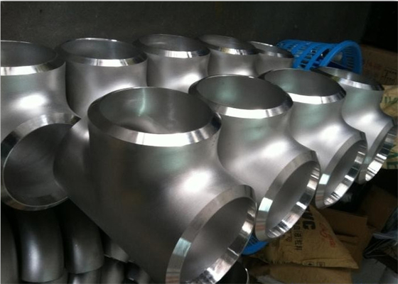 DIN2615 Tê thép carbon Sch20 Sch10 Dn15-Dn1200 STD Sơn đen