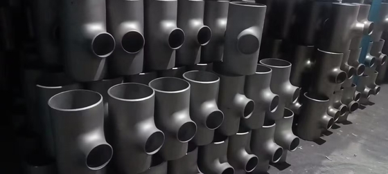 ASTM A234 Carbon Steel Equal Tee liền mạch ST35.8 Gas Oil Sch160