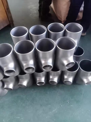 SCH40 SCH80 Mối hàn mông giảm Tee SS321 A403 WP304 Thẳng bằng nhau