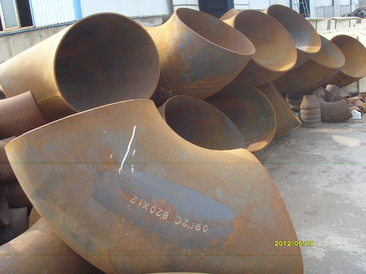 DN820 * 12mm Cút hàn Thép nhẹ 22mm Sơn đen Đánh bóng